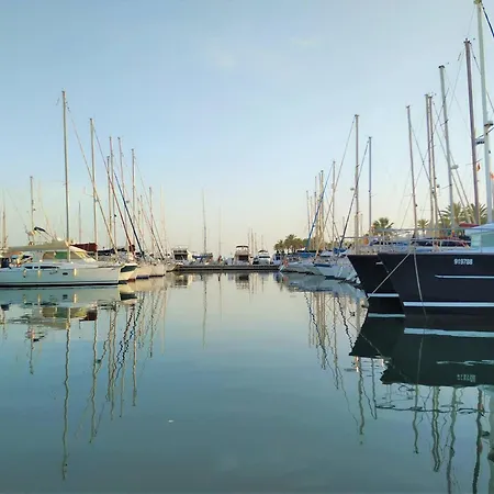 Deluxe Penthouse With Sea Views Near Puerto Marina Apartamento *