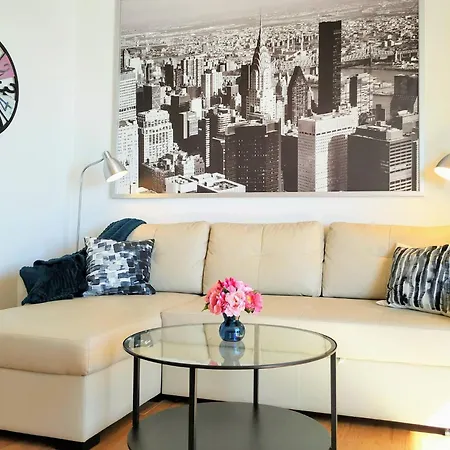 Deluxe Penthouse With Sea Views Near Puerto Marina Apartamento *